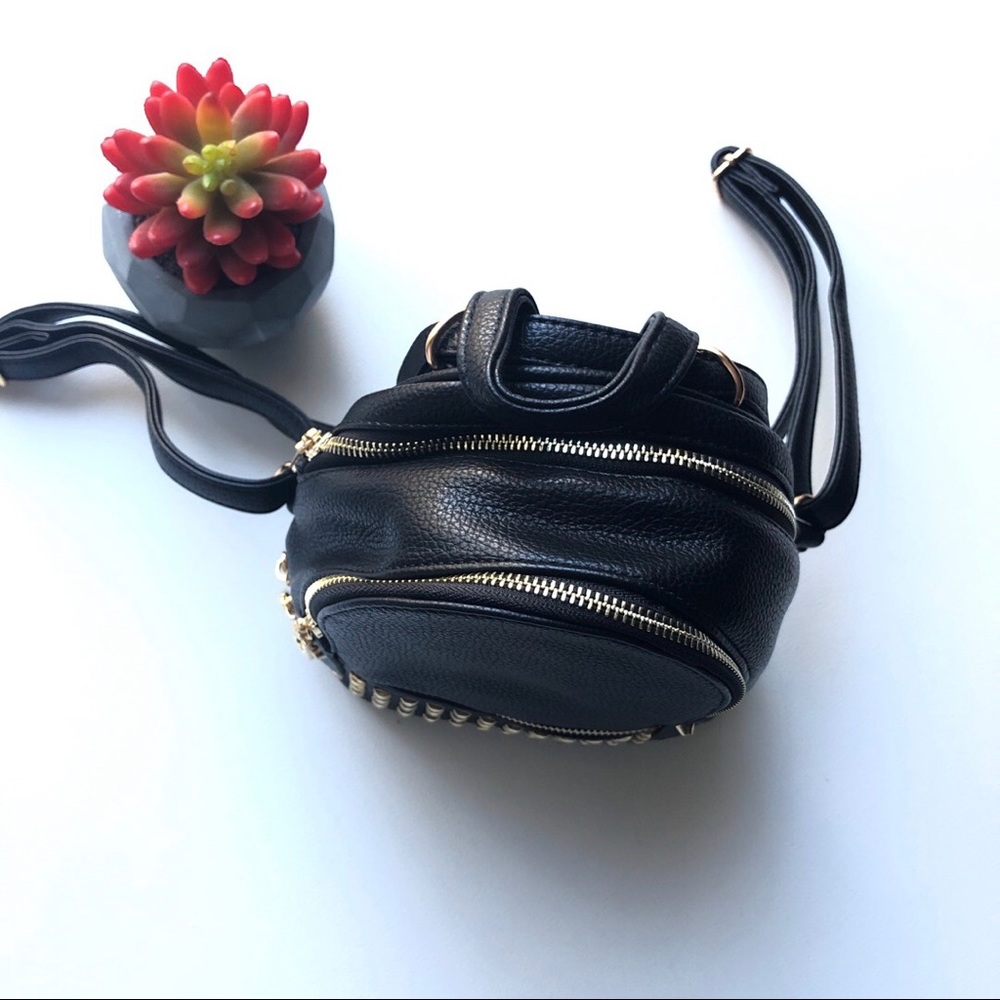 Black Vegan leather Mini backpack gold studs - Picture 4 of 8